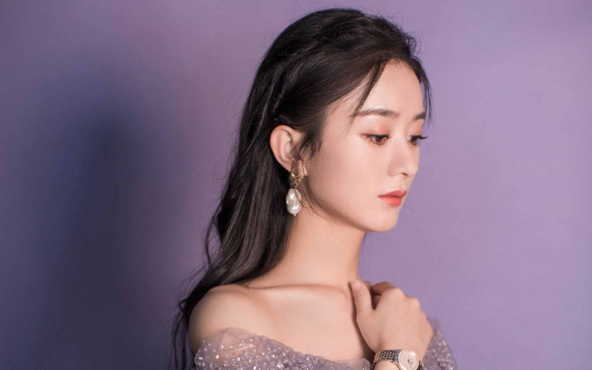 _金属未来：硬核科技打造爆炸式运动装备_，金属爆破